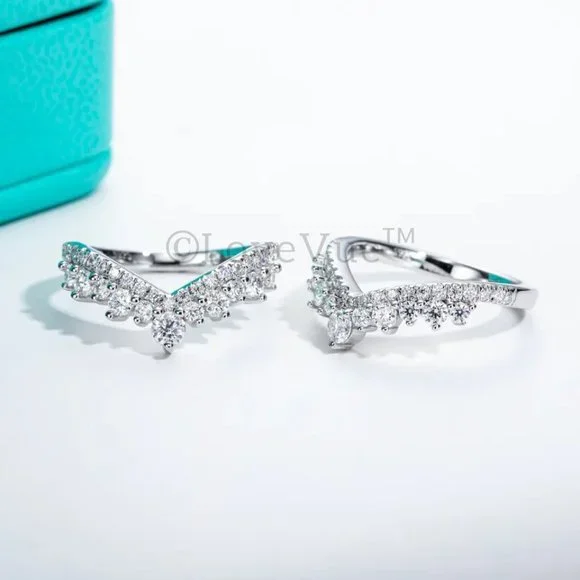 Elegant Diamond Moissanite Chevron Ring Band Enhancer - Picture 8 of 16